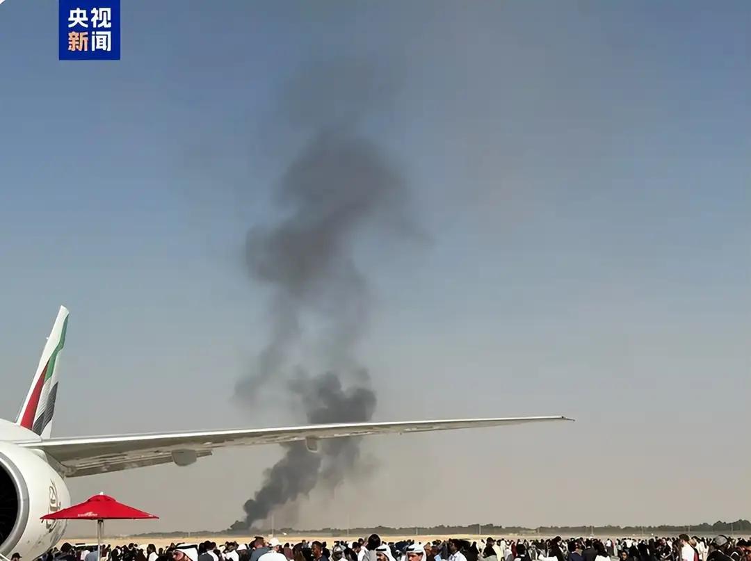 “光辉”迪拜坠毁，莫迪“制造大国梦”破碎

一架被视为印度骄傲的战机，在迪拜航展