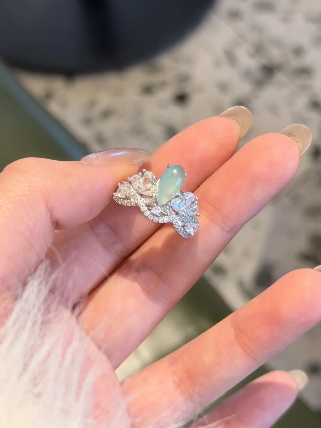 翡翠卷成这样了嘛！！居然才✨38！