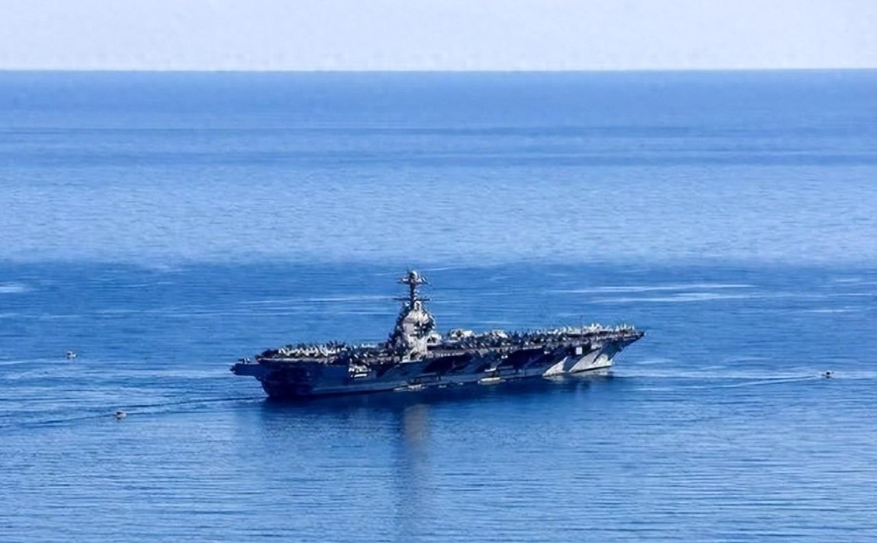 为了按住伊朗，美军破天荒地把三艘核动力航母 “福特” 号、“林肯” 号还有 “布