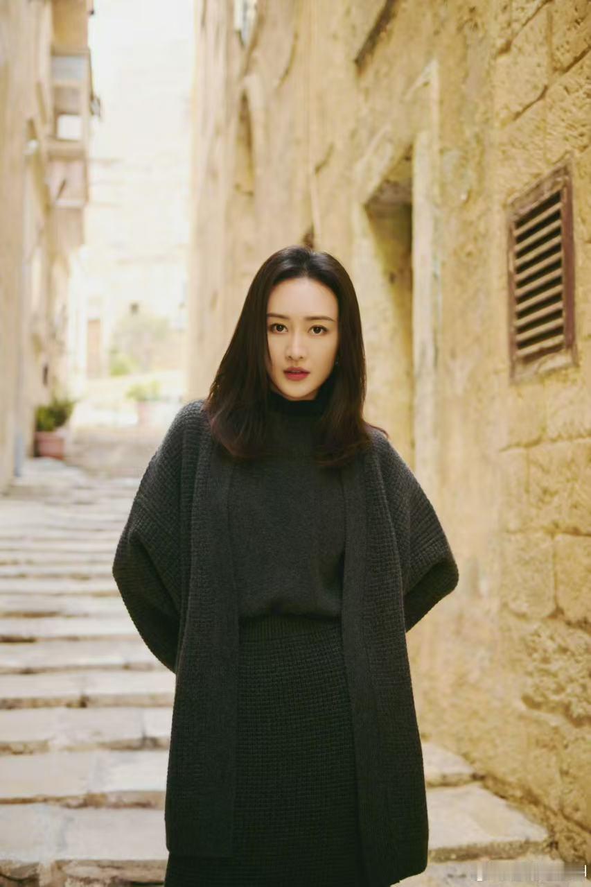 王鸥啥话都能接上  王鸥的聪明伶俐让人赞叹，无论面对何种话语都能应对自如，给予他