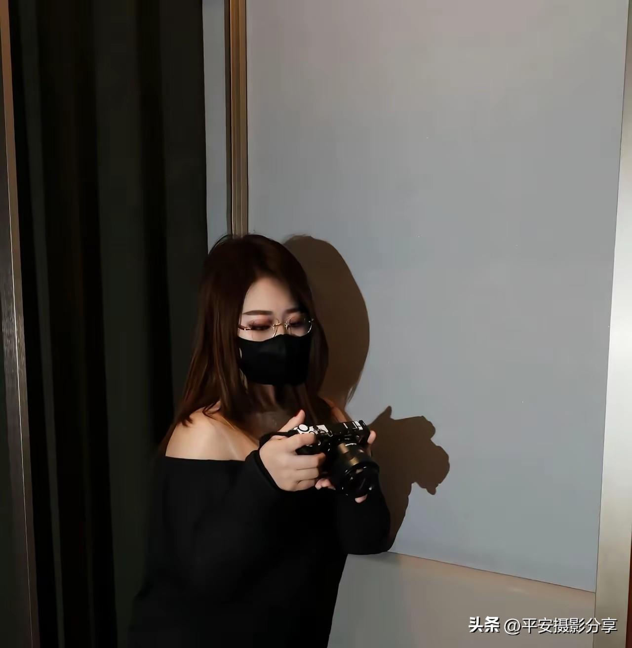 摄影师的相机——索尼摄影运动相机 运动拍照相机 温柔摄影师 公园里的摄影师 旅行