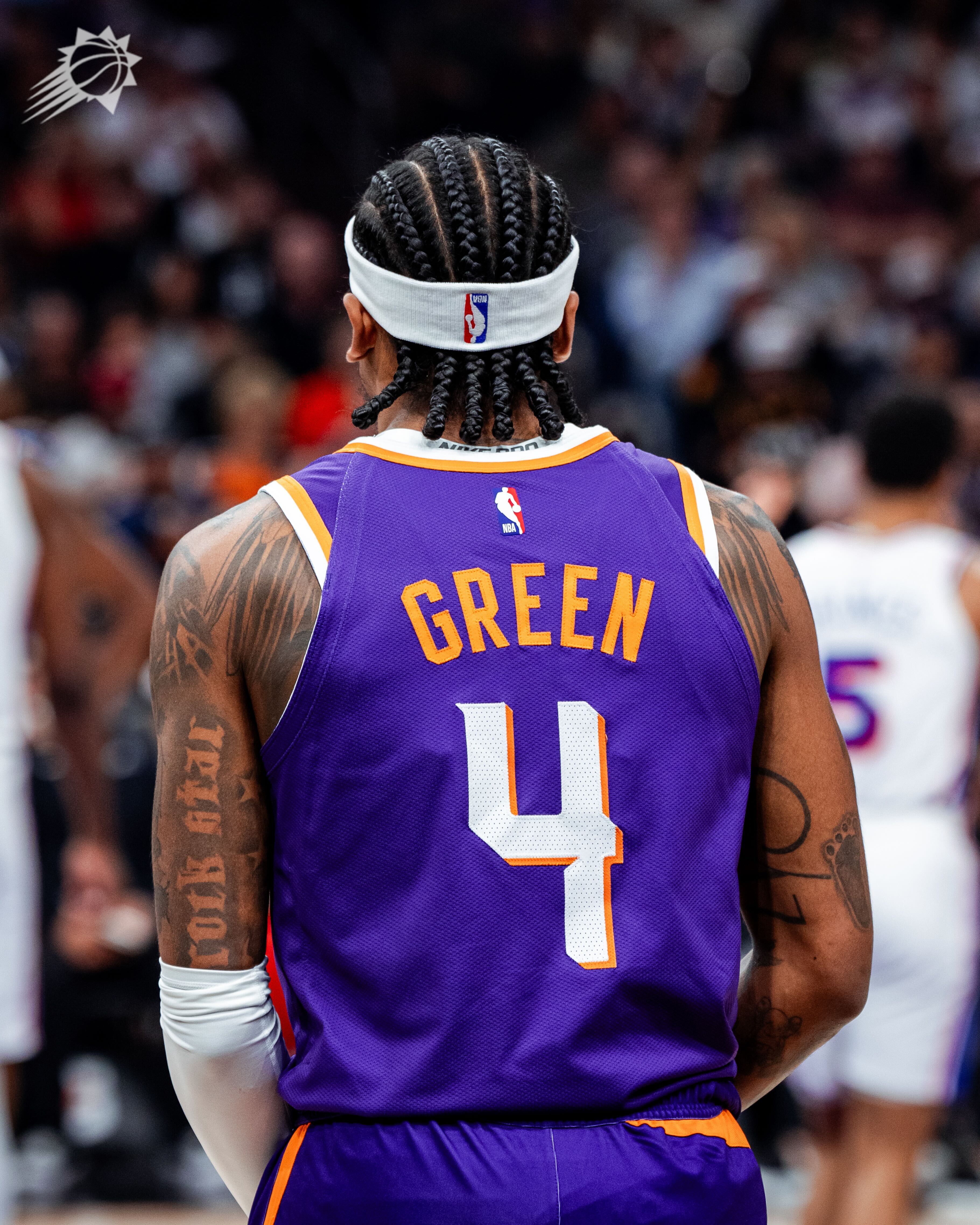 JG复出，状态拉满！刚刚上场就命中两次飘逸上篮！出场3分钟，拿到6分1篮板1助攻