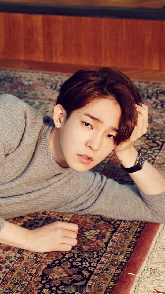 南太铉被判有期徒刑1年 9日，南太铉因酒后驾车被判处有期徒刑1年，并处罚金额10