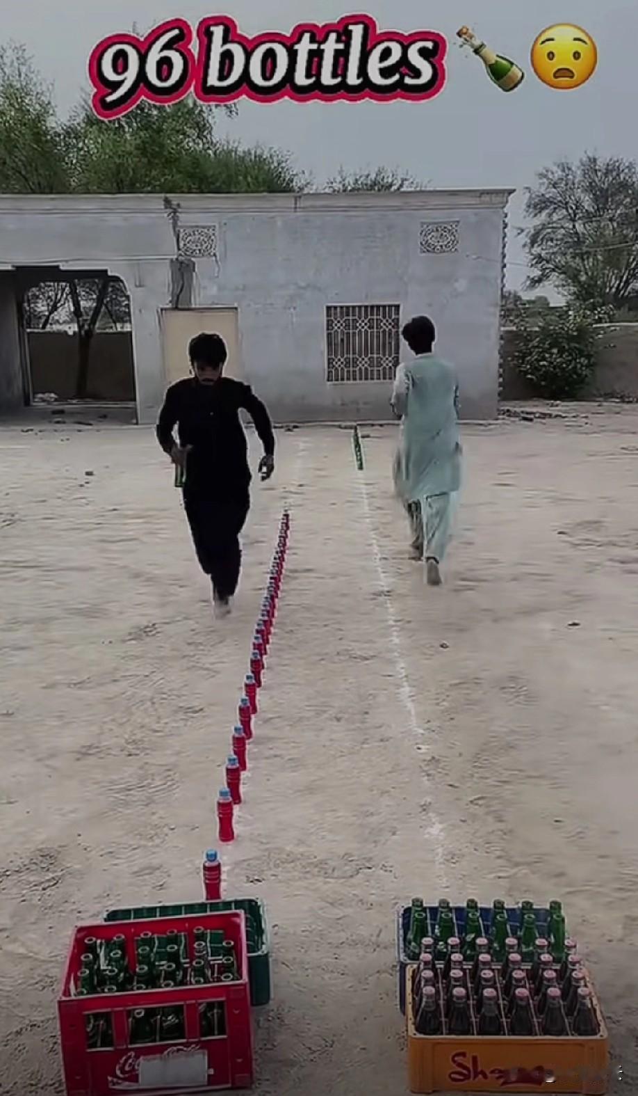 大约一个是先苦有甜，
一个先甜后苦，
一个距离越来越短而轻松，
一个距离越来越远