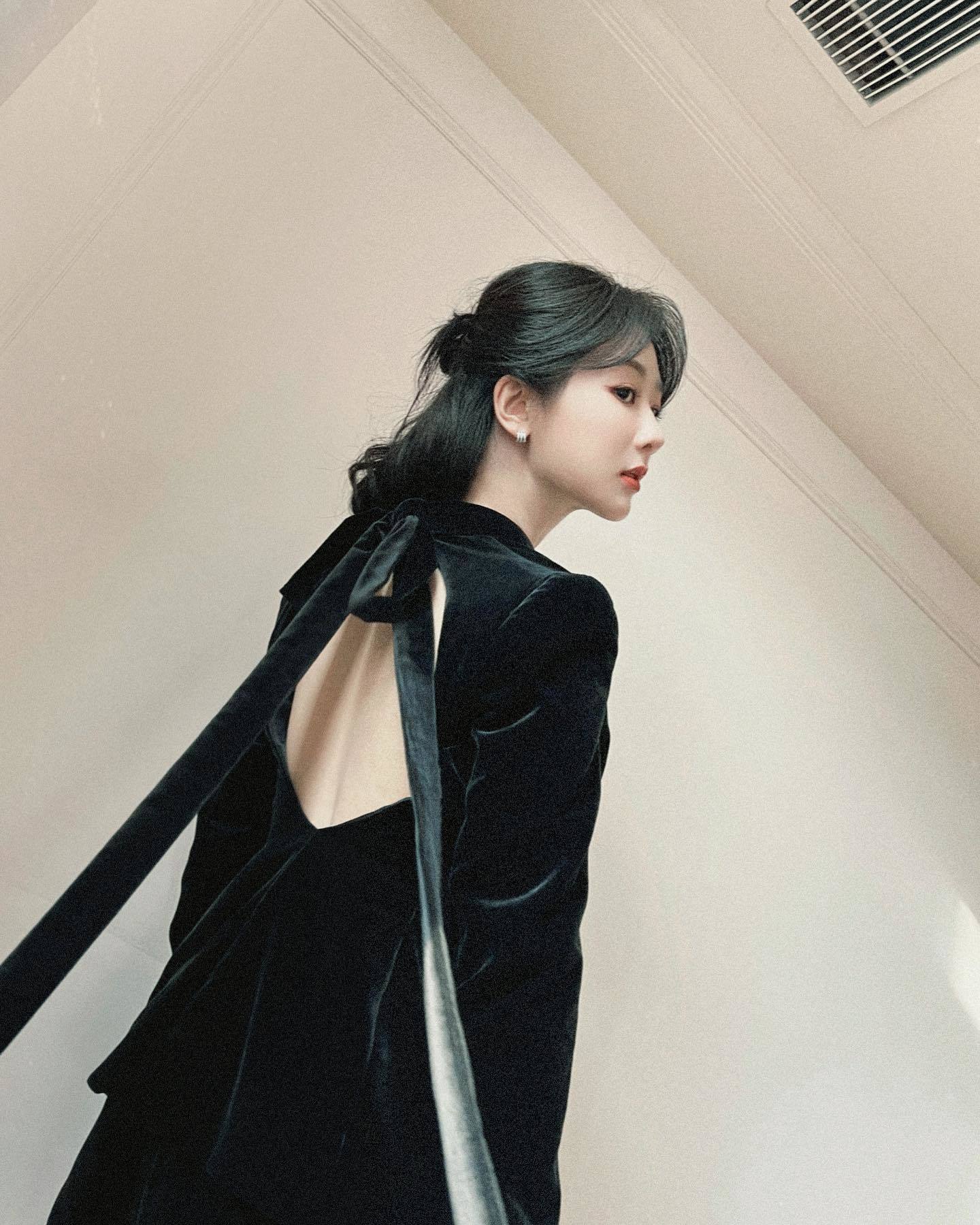  [心]#杨紫小夭# 人生，总有会有不期而遇的温暖，和生生不息的希望。​​​