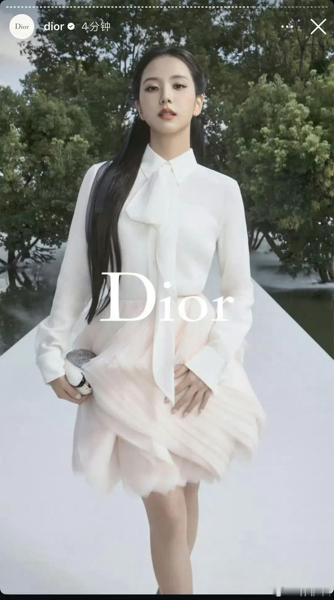Dior首位认领金智秀解锁Dior首位认领待遇，属于金智秀的时尚实力被品牌充分看