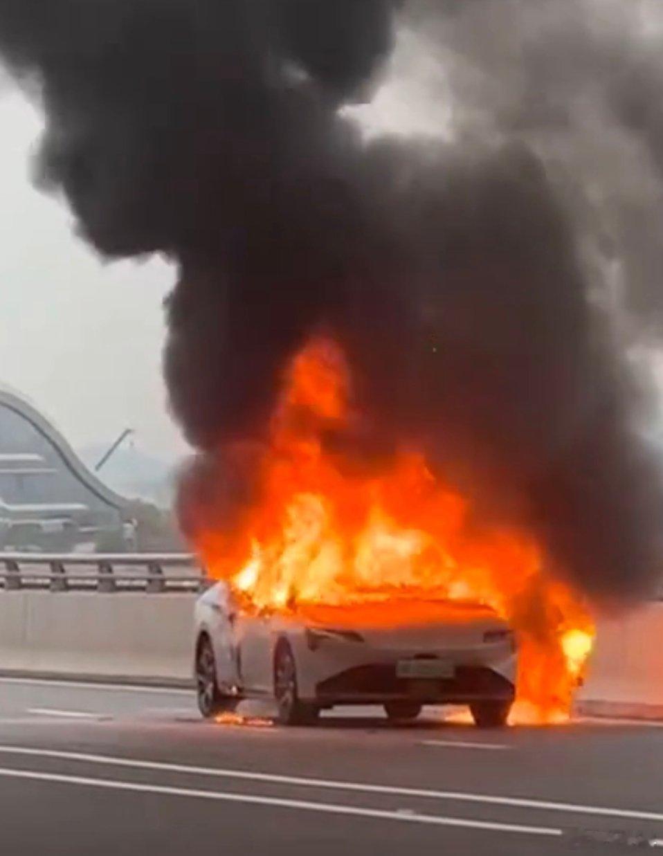 这是什么车？ ​​​