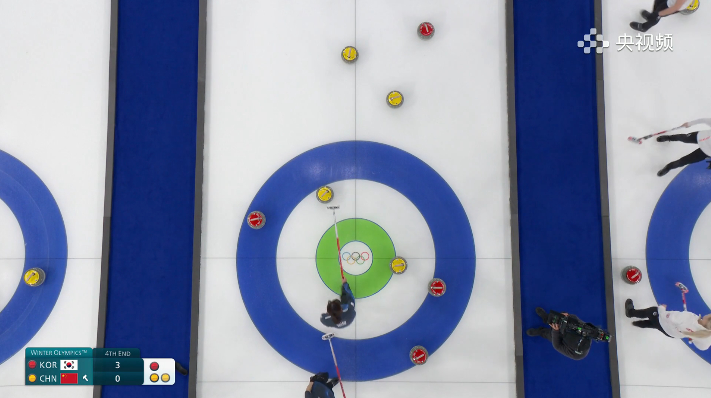 老韩两个传击，把老妹儿也带起来了