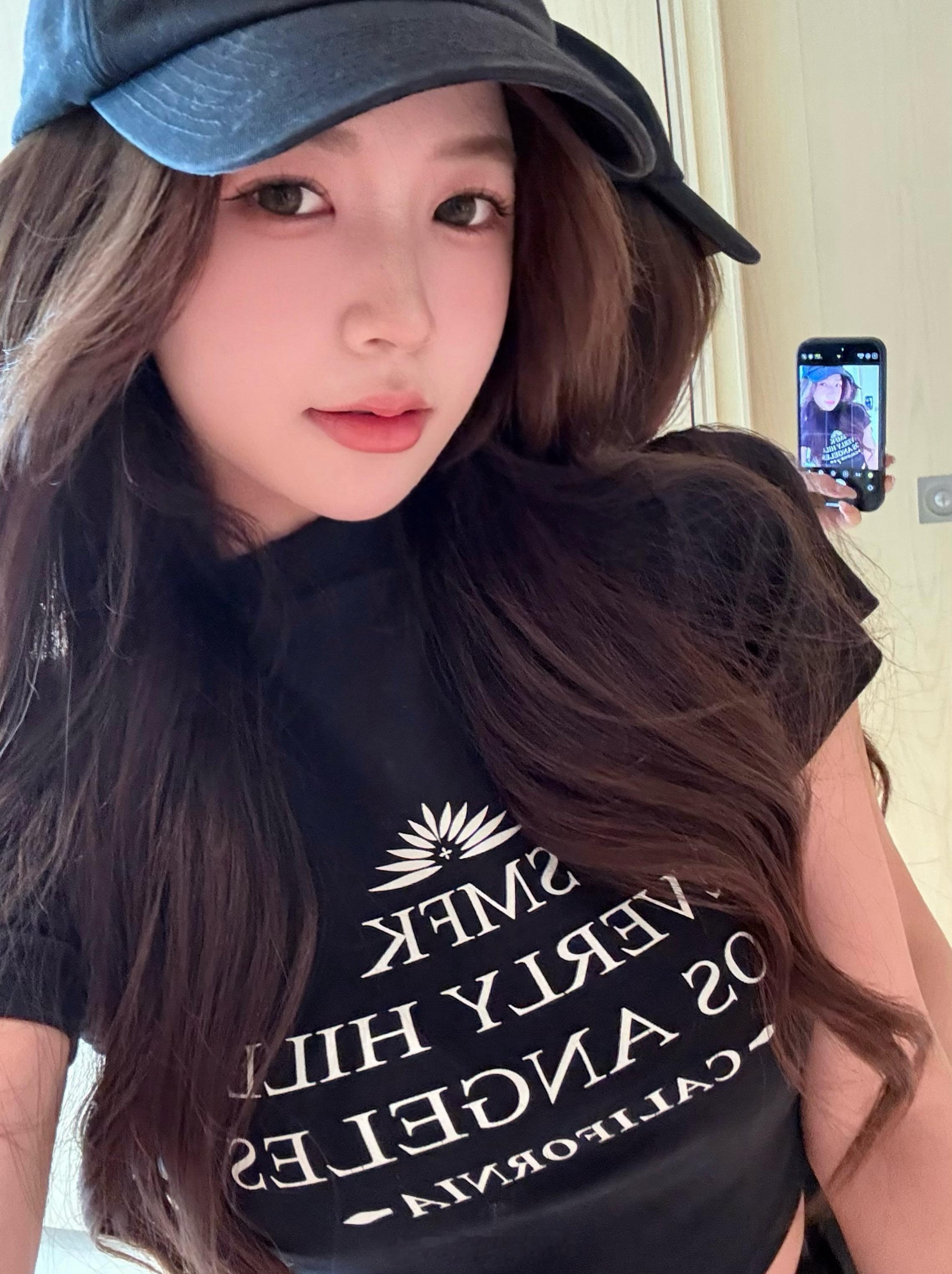 ⛓️‍💥🇰🇷小韩好冷啊带的短袖短裤根本没法出门 冻死  ​​​