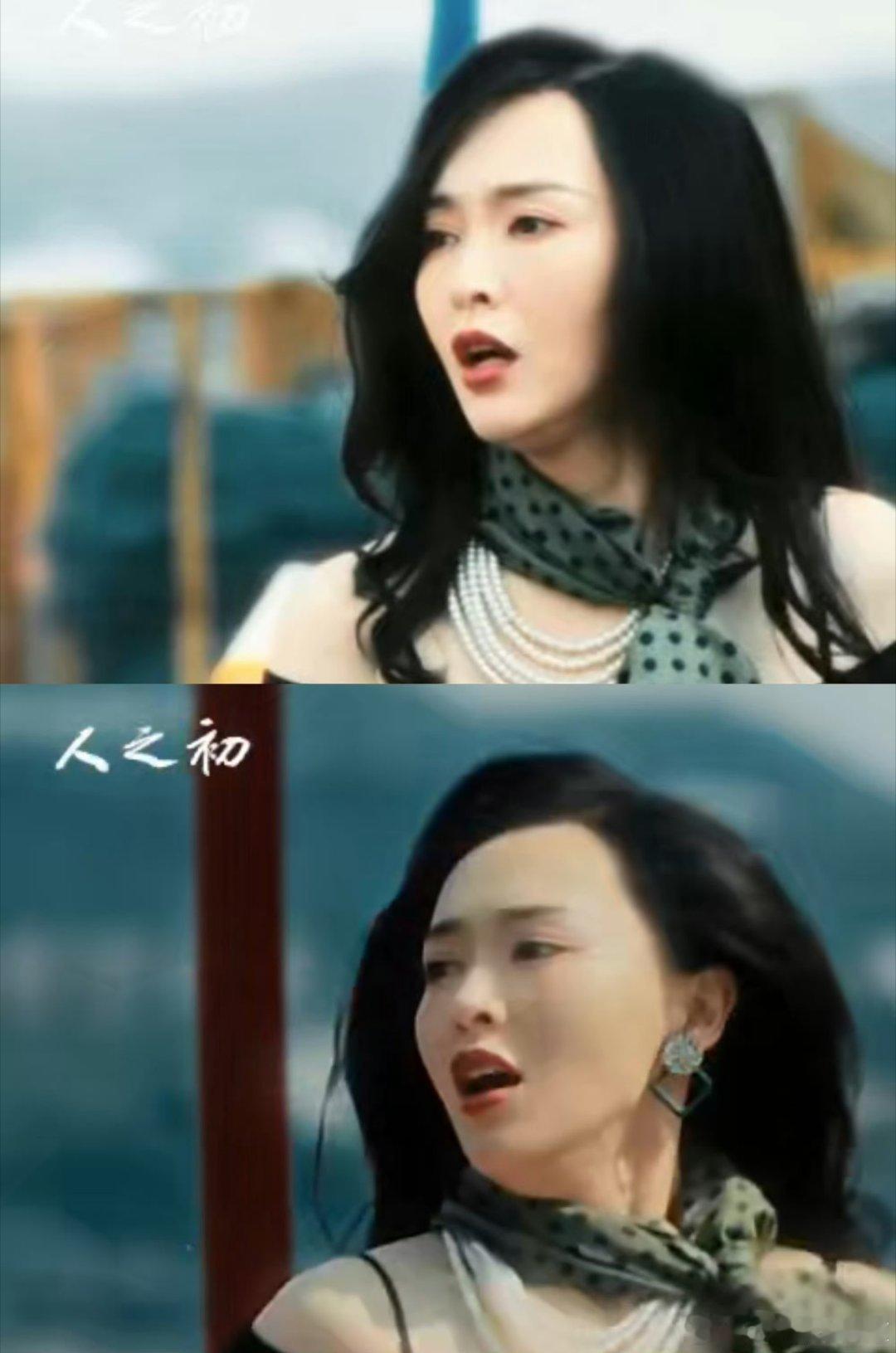 唐嫣人生镜头上新从甜妹到御姐再到现在的复古女郎，每次转身都让人眼前一亮，新角色柔