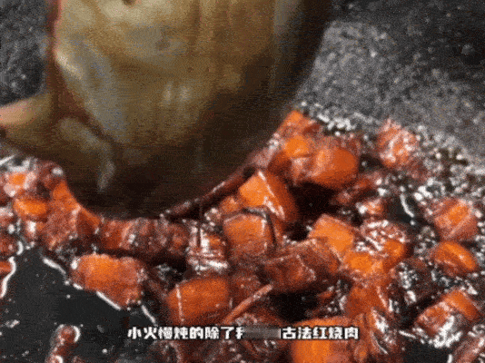 在杭州地铁被9条朋友圈刷屏了杭州地铁突然被9条“老板朋友圈”霸屏！三十年老面馆守