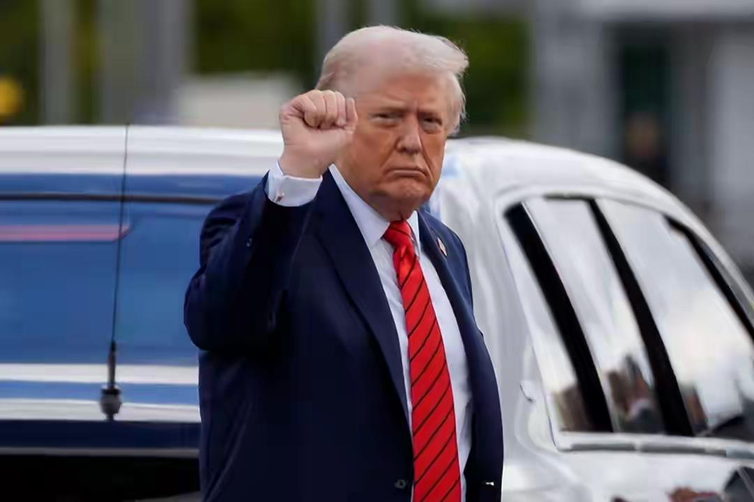 乌克兰贫困率为何会高达36.9%，战争是消耗战，必定会拖垮双方两国的经济。

乌