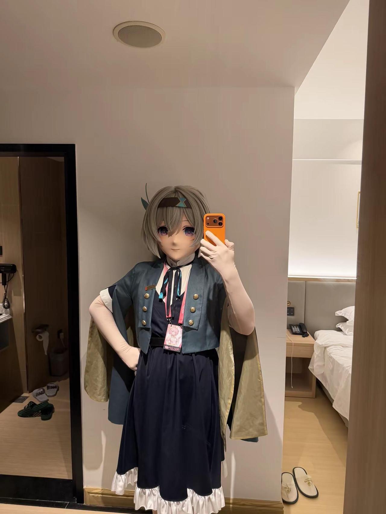 18岁男大当然要穿的有个性一点啦～ 流萤长夜月kig kigurumi