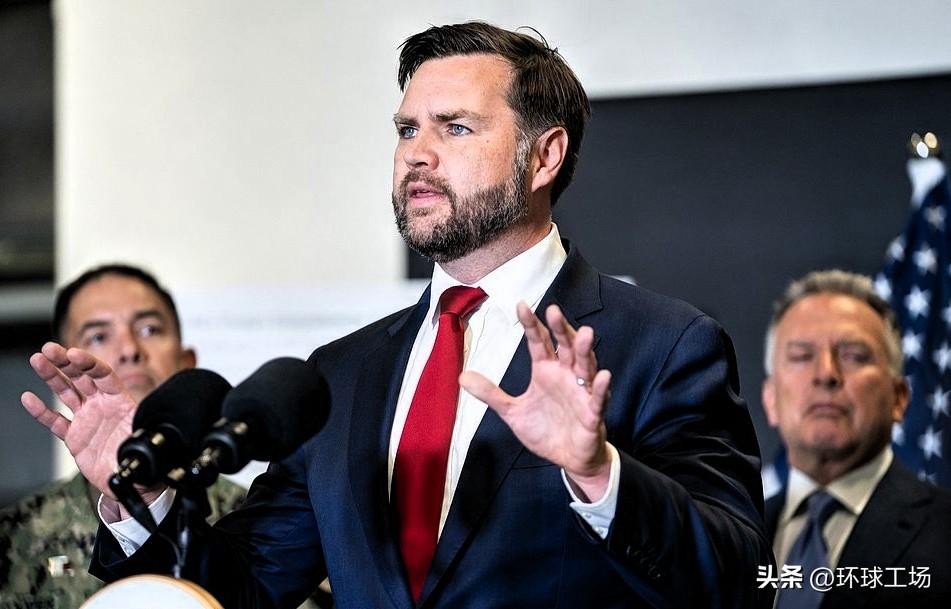 刚刷到万斯最新答记者问片段，真有点意思。

记者抛出的问题很尖锐：当年特朗普考虑