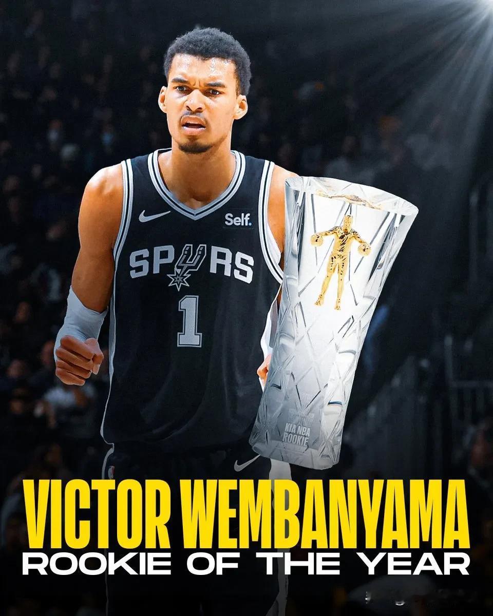 文班亚马荣获 2023-24 年度最佳新秀🏆

代表马刺队出场 71 场：

