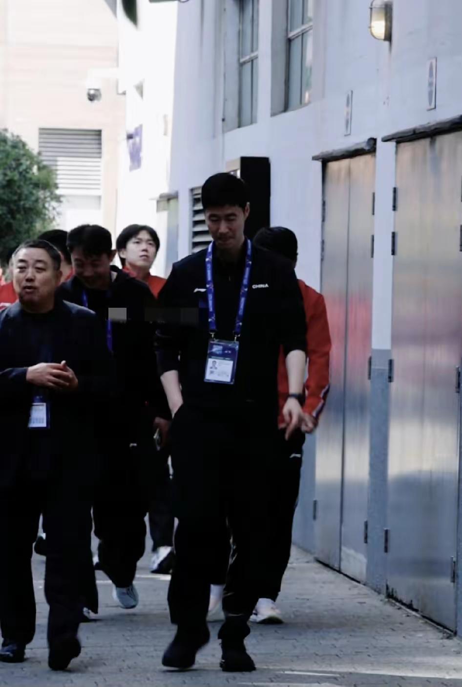 当初乒坛风波爆出、张军出事的时候，全网都在纷纷猜测，刘国梁是不是也离风波不远了？