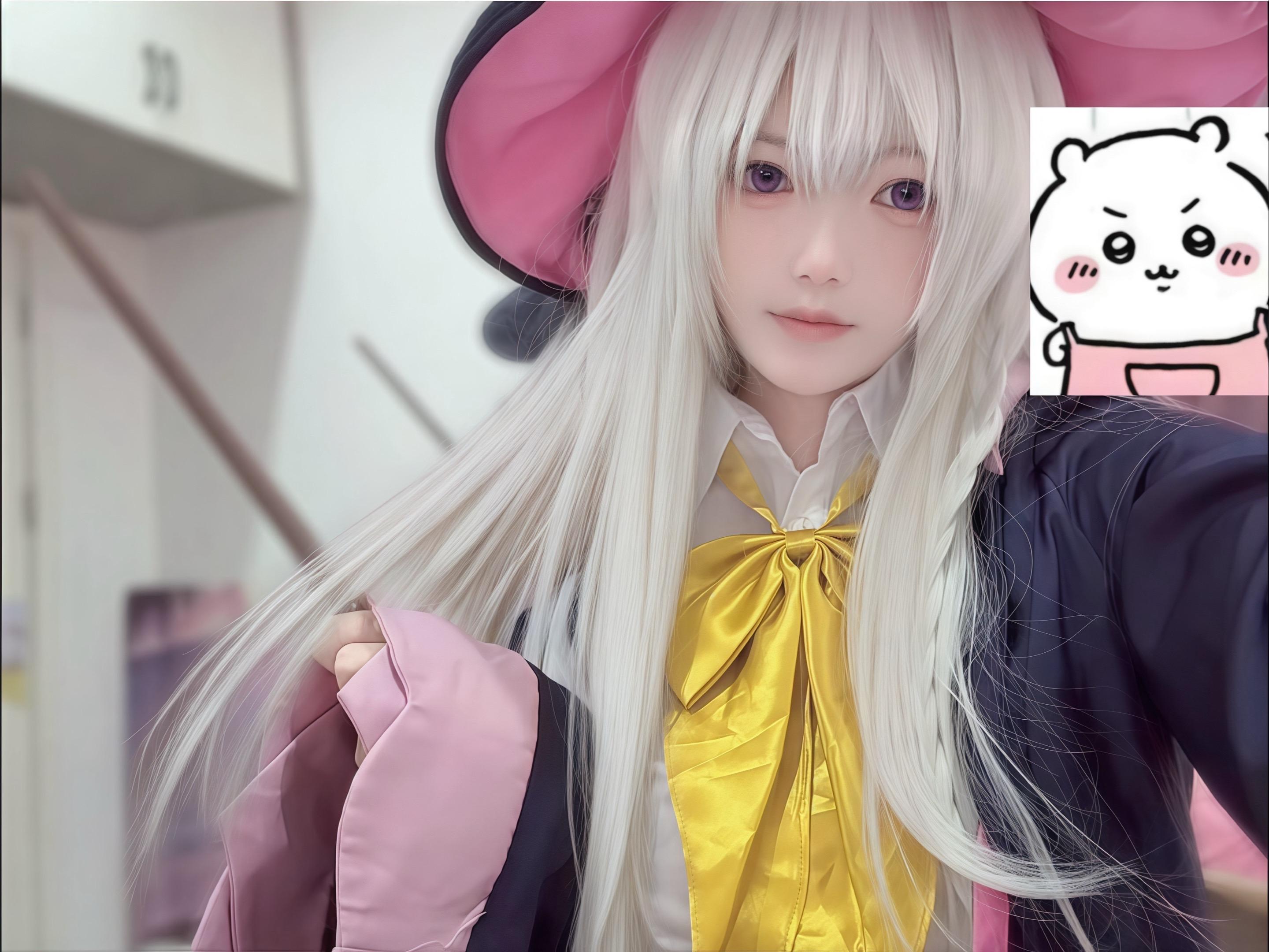 哎呀！这个元气满满出场的美少女 到底是谁呀～