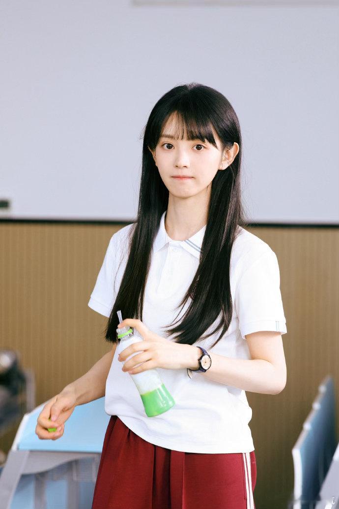 田曦薇好甜天才女友🍃清甜氛围感拉满！高马尾搭配制服，田曦薇塑造的林知夏鲜活又富