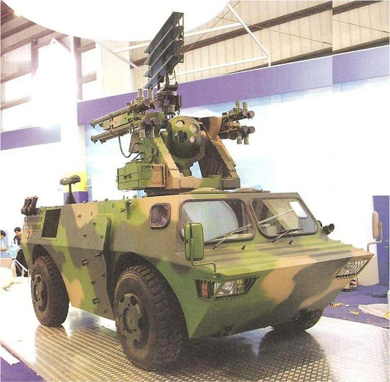 咱们早期对轻型轮式防空系统的探索——FLV-1 轻型防空导弹系统。FLV-1 是