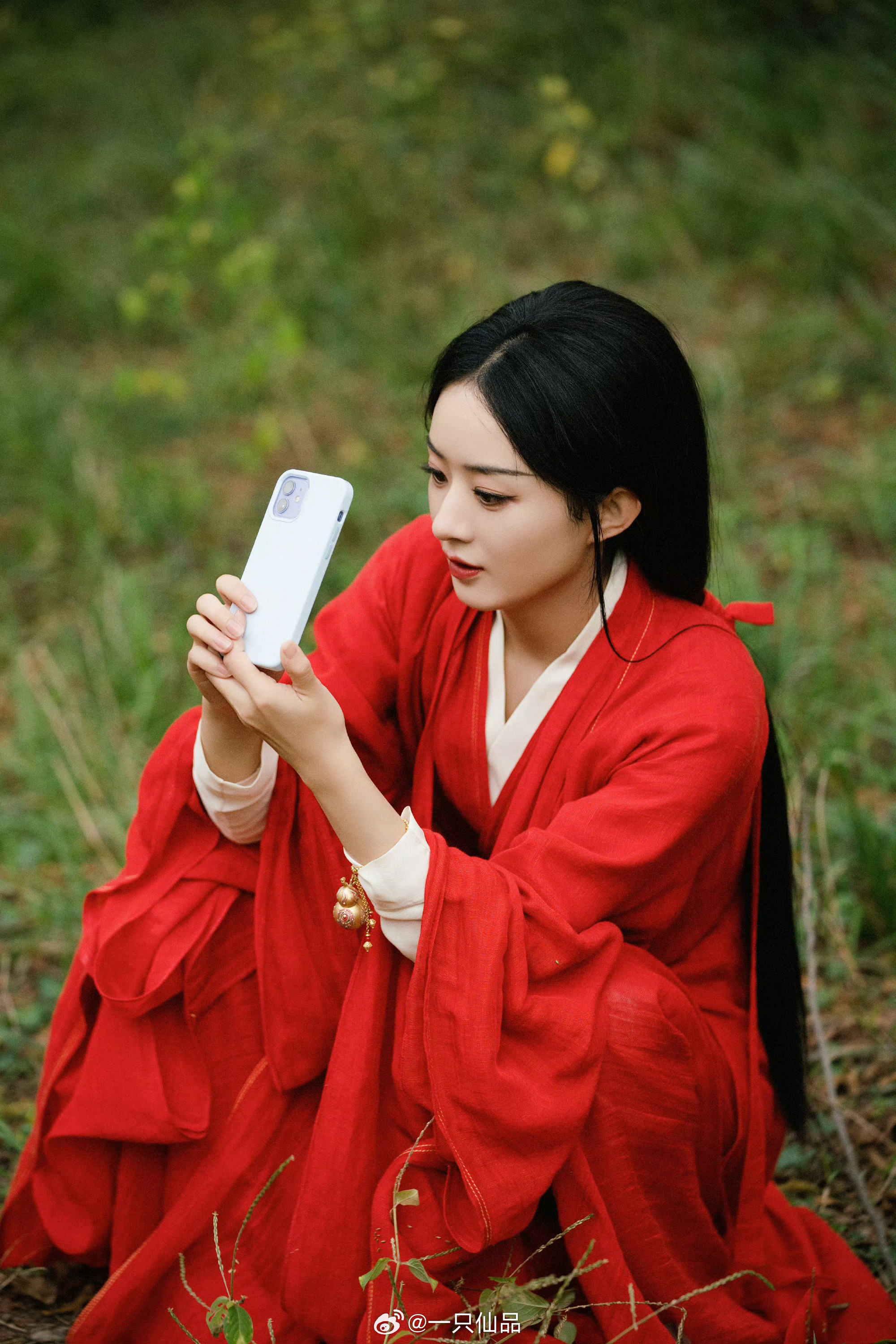 赵丽颖工作室周一营业啦啊啊啊这周是王爷。好仙好美呀赵丽颖 ​​​