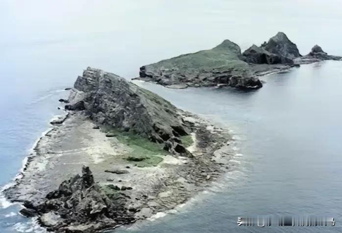 历史多么相似，三一年日本icon挑衅中国，中国军队虽然开始也有军事演习威慑，但是