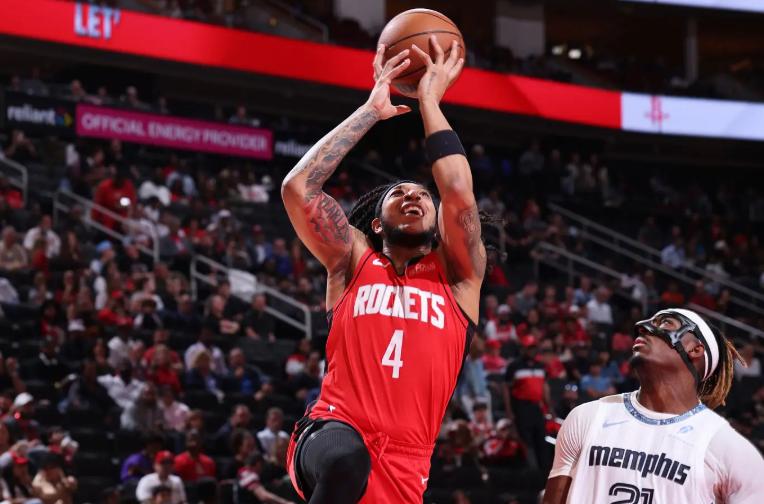 JD-戴维森，主要问题是外线投篮稳定性不行。在NBA常规赛因为出场时间不多，稳定