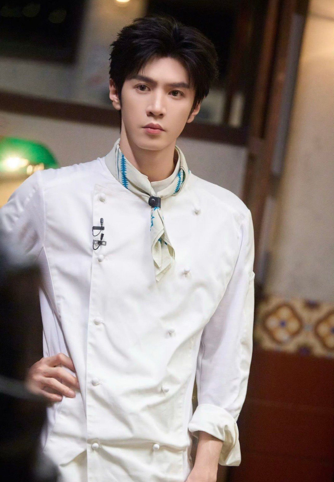 陈哲远一定是有人觊觎我的美貌大侦探 笑不活了！陈哲远最新一期直接开大，说何老师找