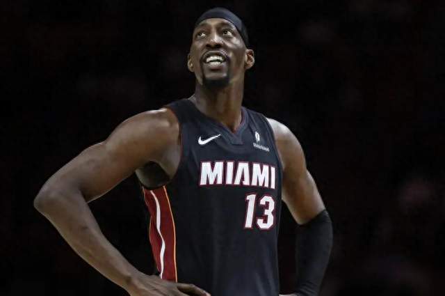 4连败！NBA倒数第一，1.6亿先生场均11+7，字母哥有苦说不出