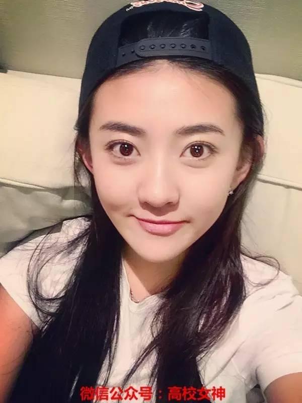 生活总在起起落落间前行，那些曾让我们辗转难眠的烦恼、耿耿于怀的遗憾、难以释怀的伤