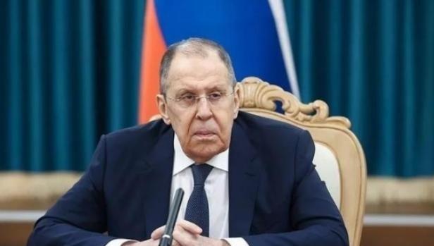 俄罗斯外长拉夫罗夫突然在公开场合抛出一句重磅话，说俄方愿意让中国、美国、英国、法
