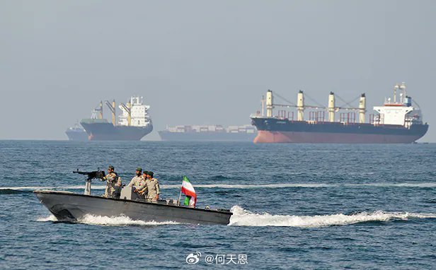 特朗普对燃油价格上涨的回应：“船只应当展现出勇气，驶向霍尔木兹海峡，没什么可害怕
