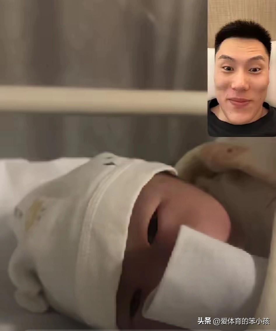 众所周知，在中国男篮的第二个世预赛窗口期，尽管压力很大，面临的困难很多，但是全队