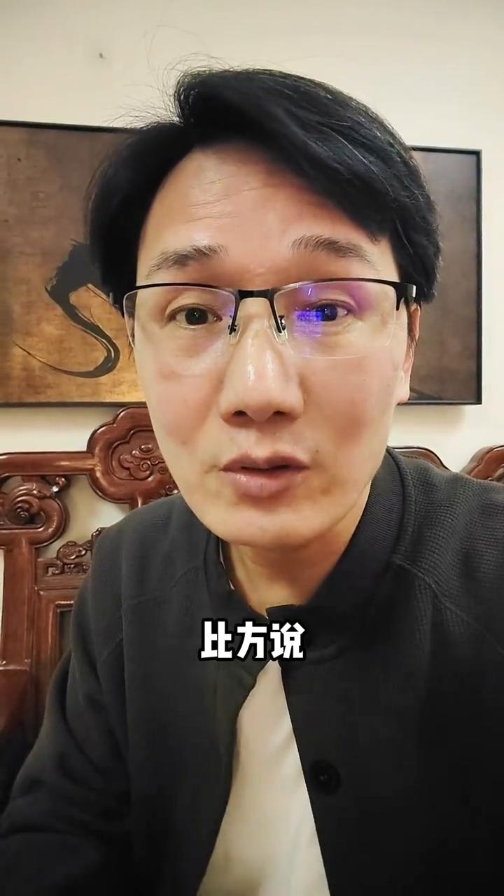 男子买车以后狂薅4S店的羊毛，一年吃饭260次还打包带走，把自己的电动车也拉到4