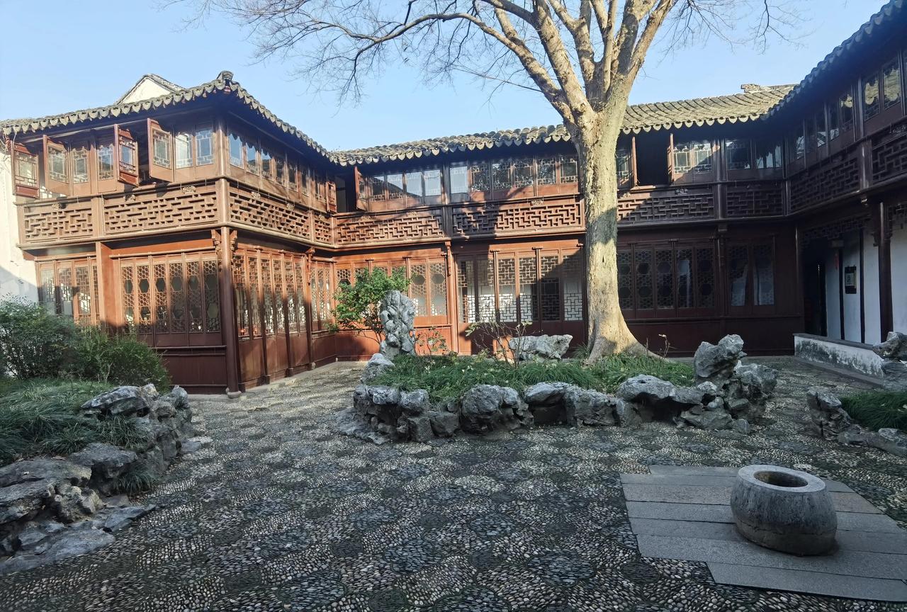我们平常说报应到子孙，不过是强弱更替而已。
其实真正的是在那些强权者当权的时候，