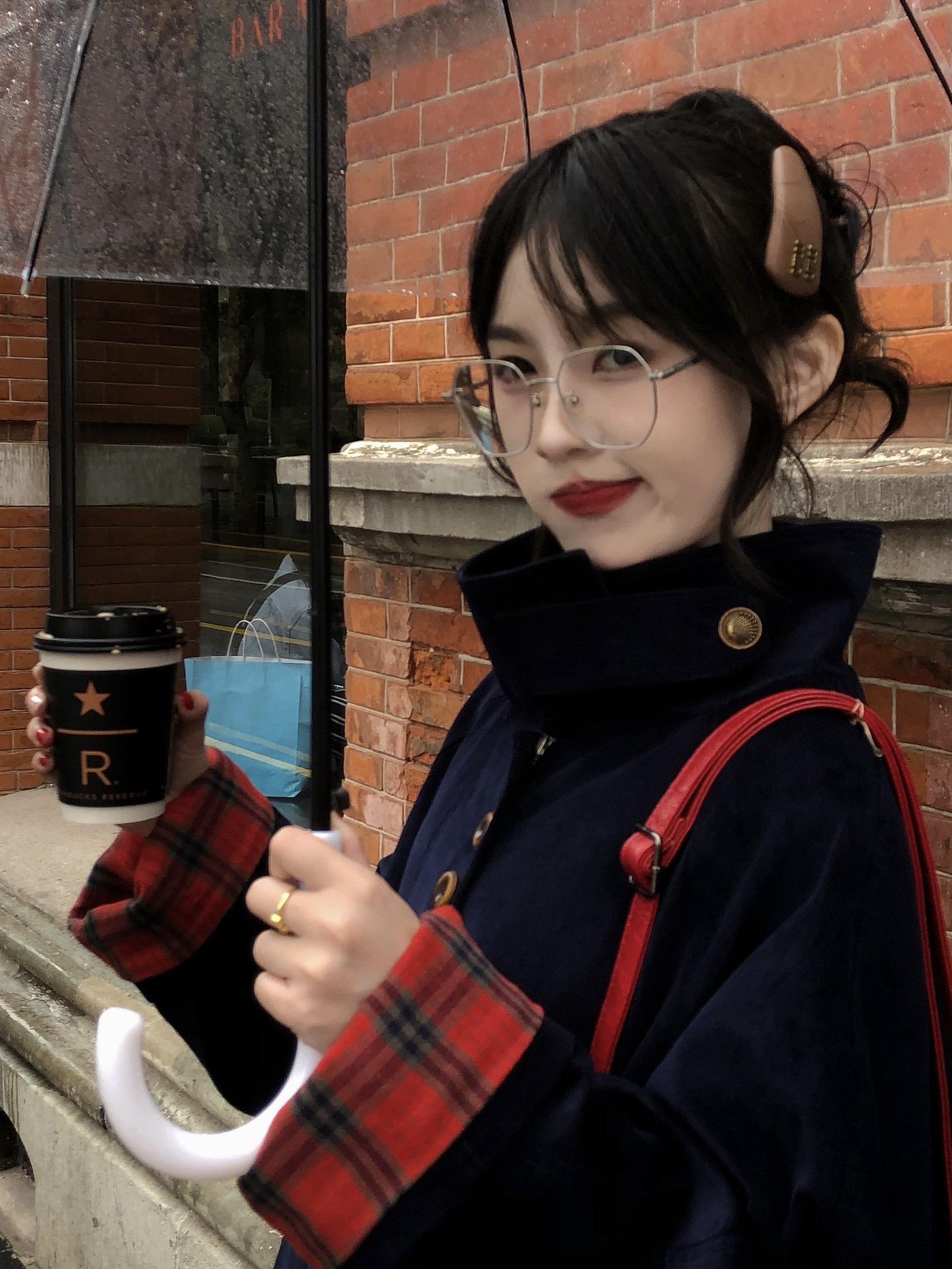 老歌越听越有味 旧人越看越无情