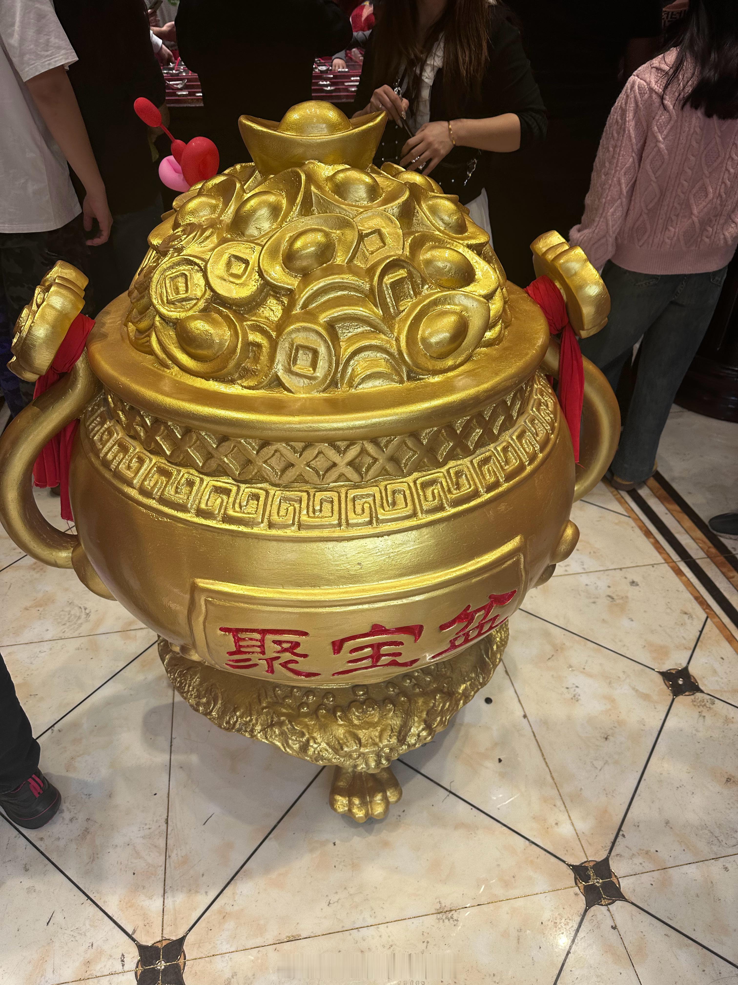 明天就上班了，突然感觉不想上班