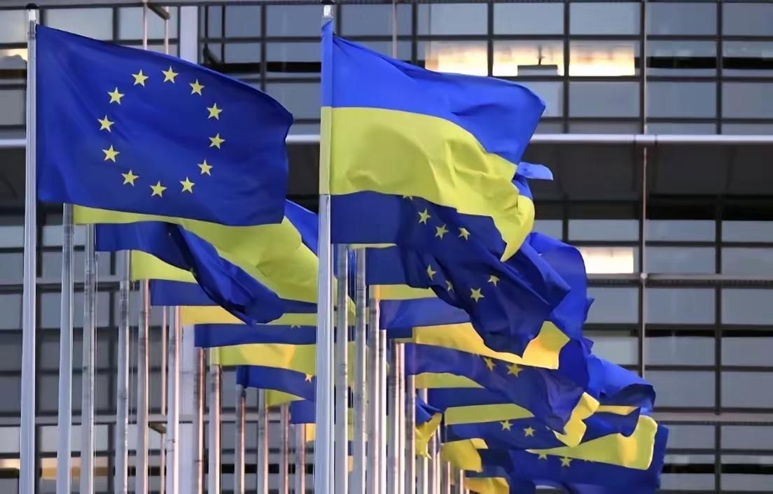 欧盟全票通过对乌克兰900亿欧元贷款
欧洲新闻网报道，欧盟轮值主席国塞浦路斯政府