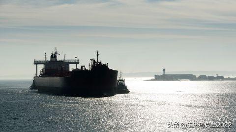 俄罗斯舔脸谈论“违反国际规范”，原因是美军扣押他们的油轮


俄罗斯对美军登陆部