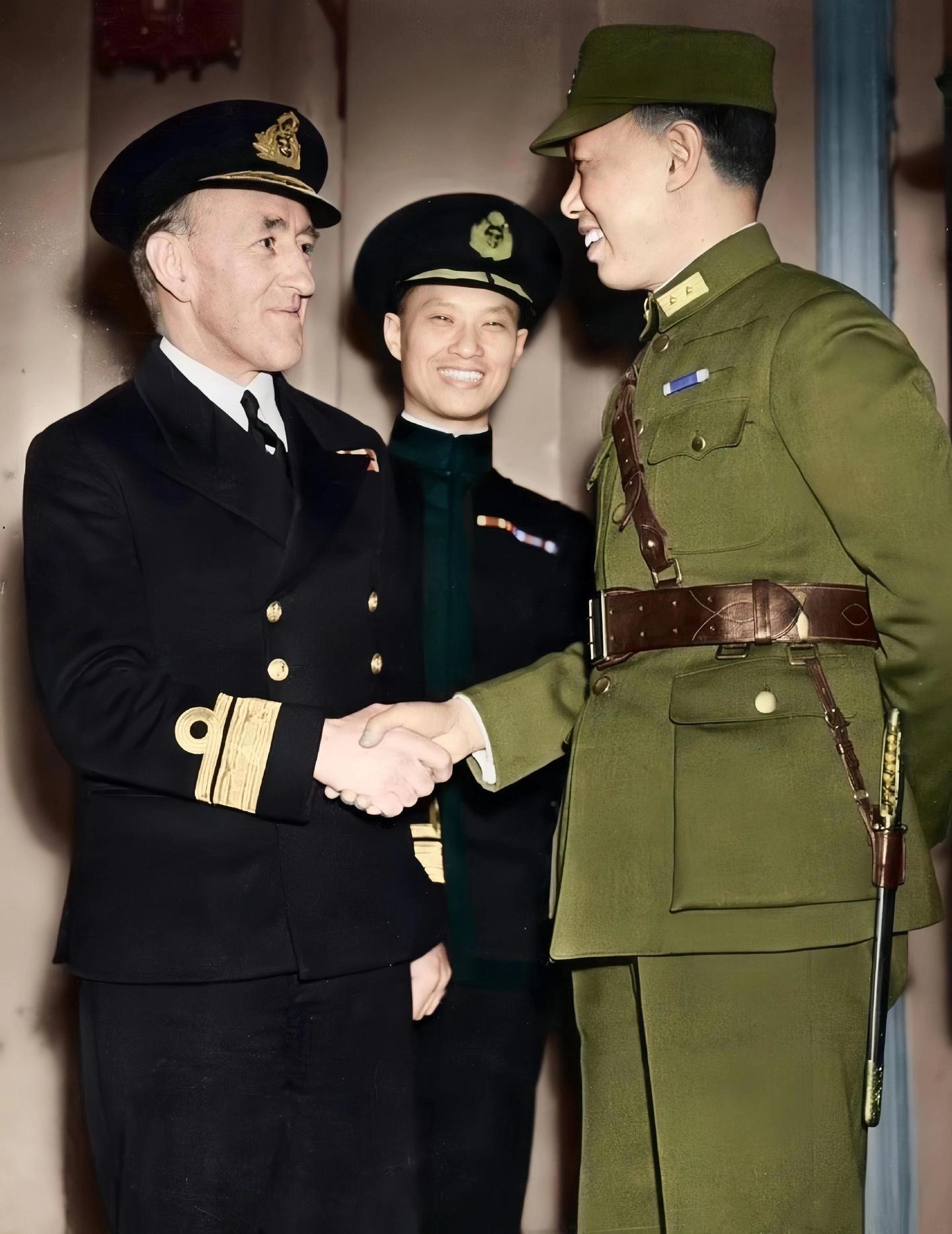该组照片为1942年6月—10月国府委员会委员“熊式辉”访问美国的真实...