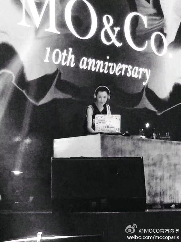 11年前的张曼玉打碟名场面 好喜欢看张曼玉打碟的样子，那股自信松弛的样子绝了