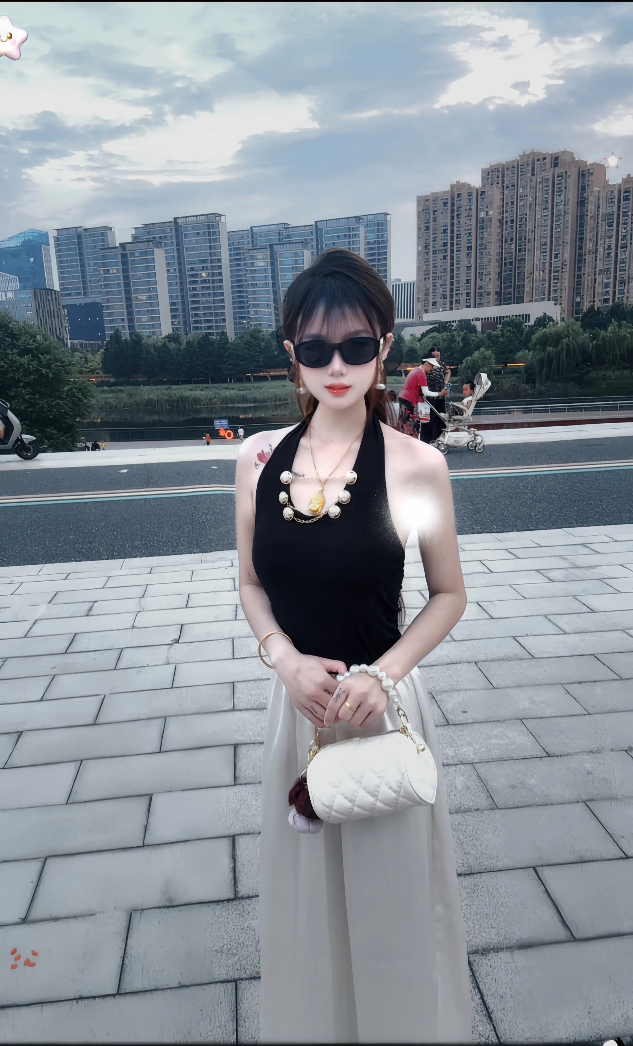 最舒服的关系、是聊天懂你、说话让你、心里装你、做事帮你。