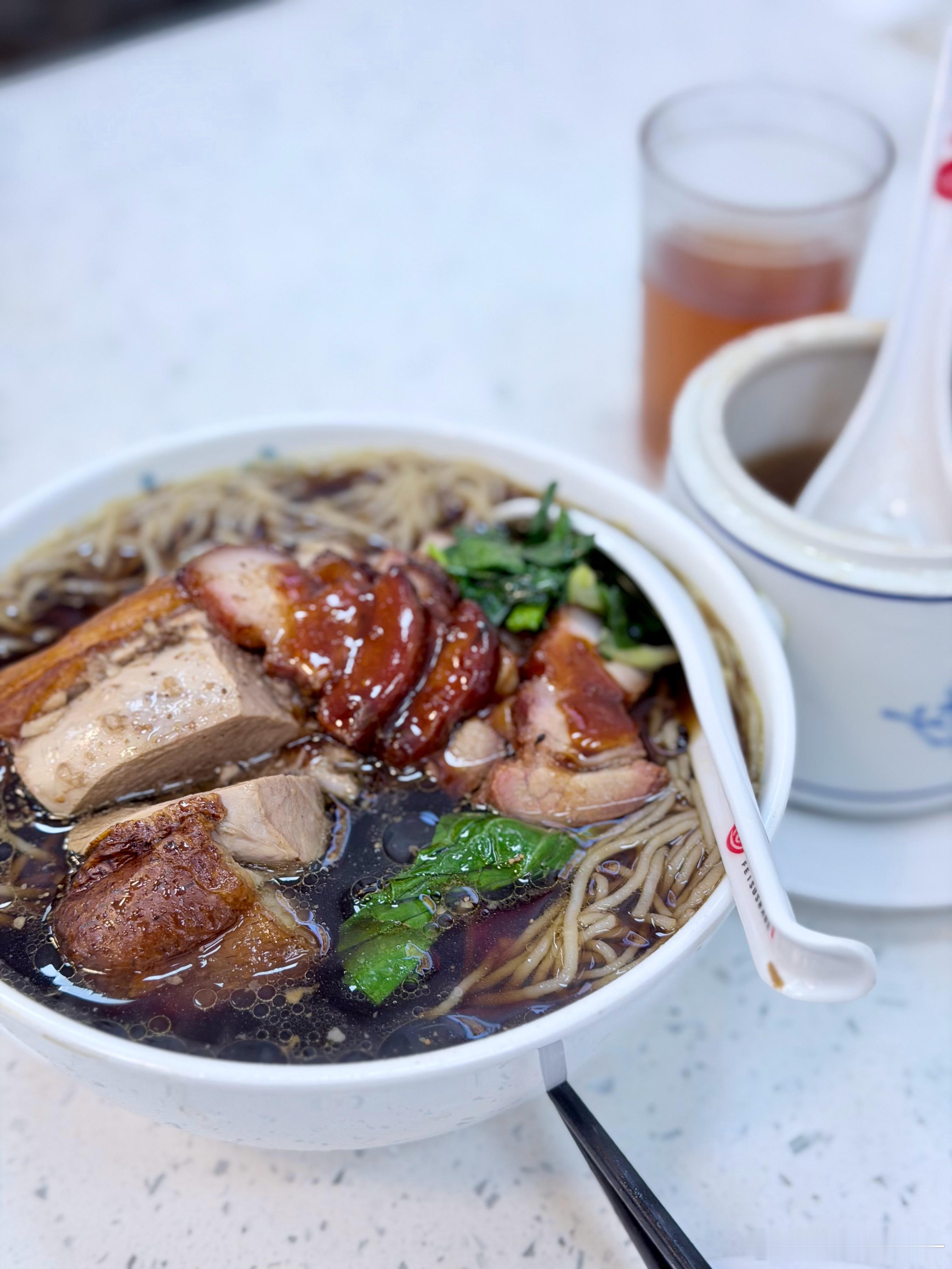 霜霜の日常碎碎念   今天是回东莞参加婚礼！时隔四年来常平～  必须吃下从高中到