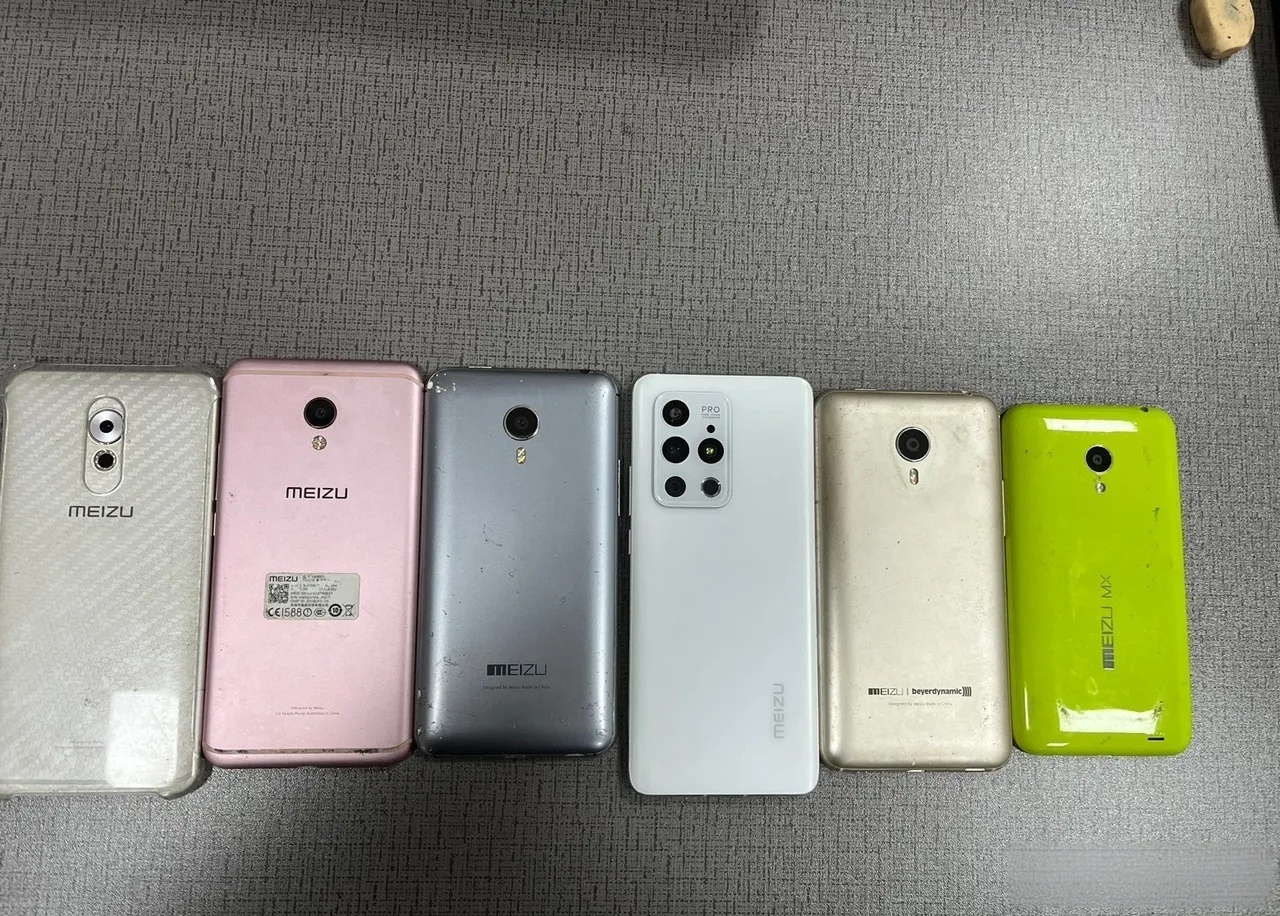 其实魅族暂停中国手机市场，还是挺感慨的，想当年也是用过好多魅族/没蓝的手机了，那