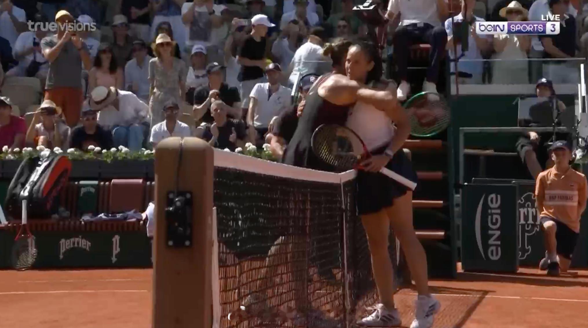 看了一场Dasha（Daria Kasatkina，卡萨金娜）的法网。因为不幸和