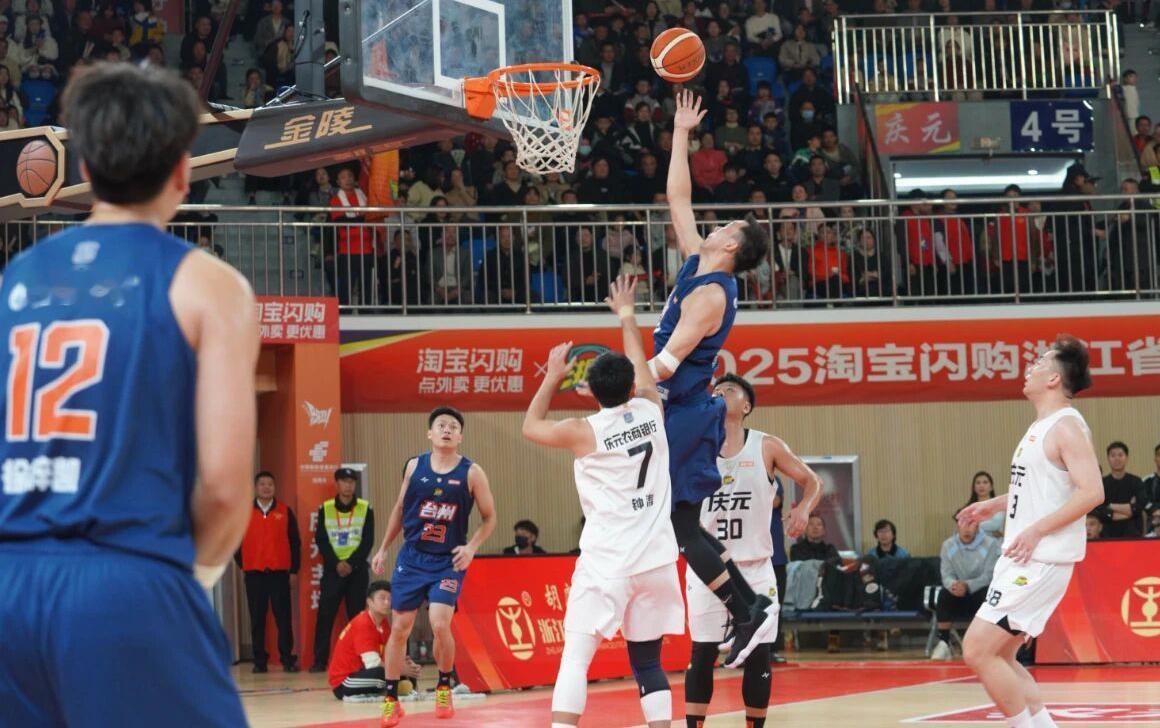 台州队越打越兴奋了，对着庆元宝宝狂轰102分，大胜庆元队50分，一点面子不给，实