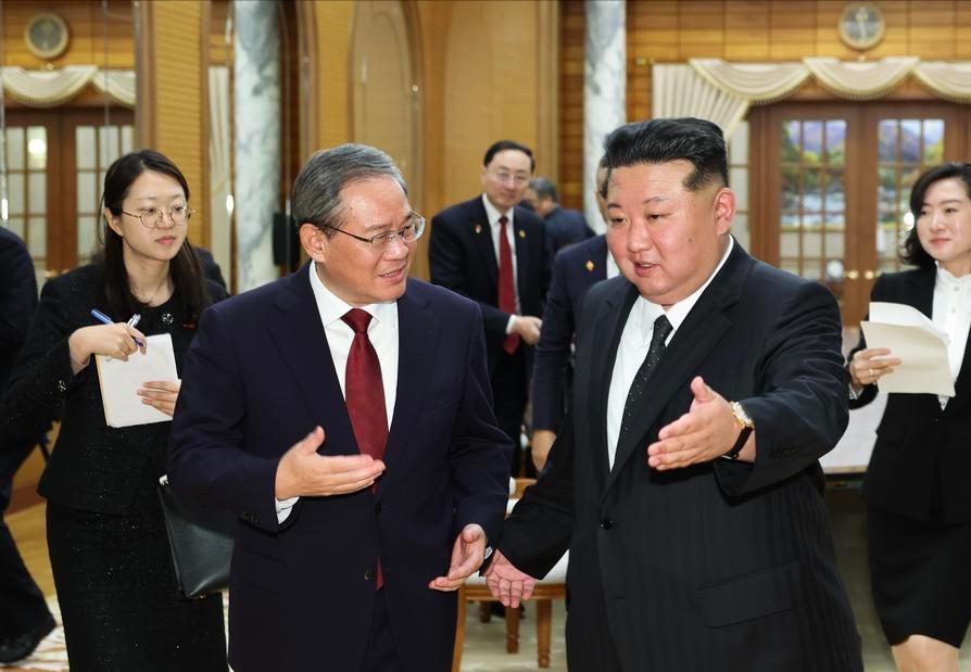 中国和朝鲜谈妥了
 
当地时间10月9日下午，中国国务院总理李强在平壤和朝鲜最高