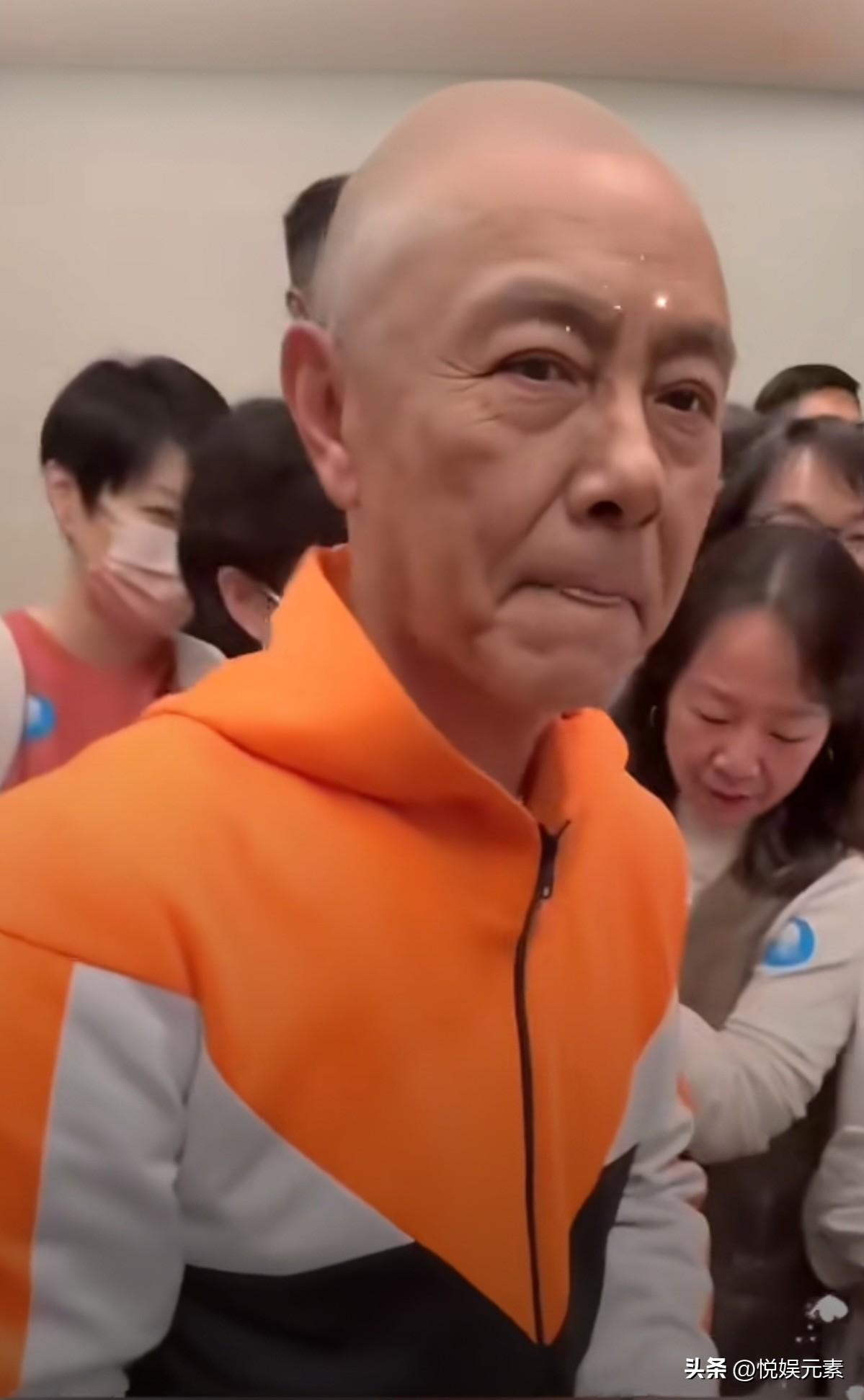 二三十年前绝对是顶流的存在！
事实证明，再帅的男人，
也经不起时间的折腾！​​​