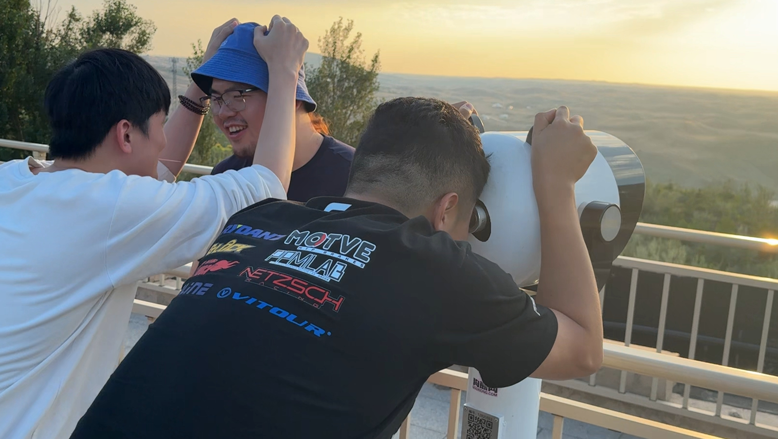 这不是恋综？？ ​​​