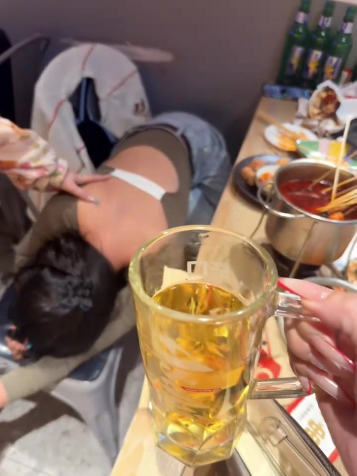 长大之后我才明白成年人的世界没有强求 