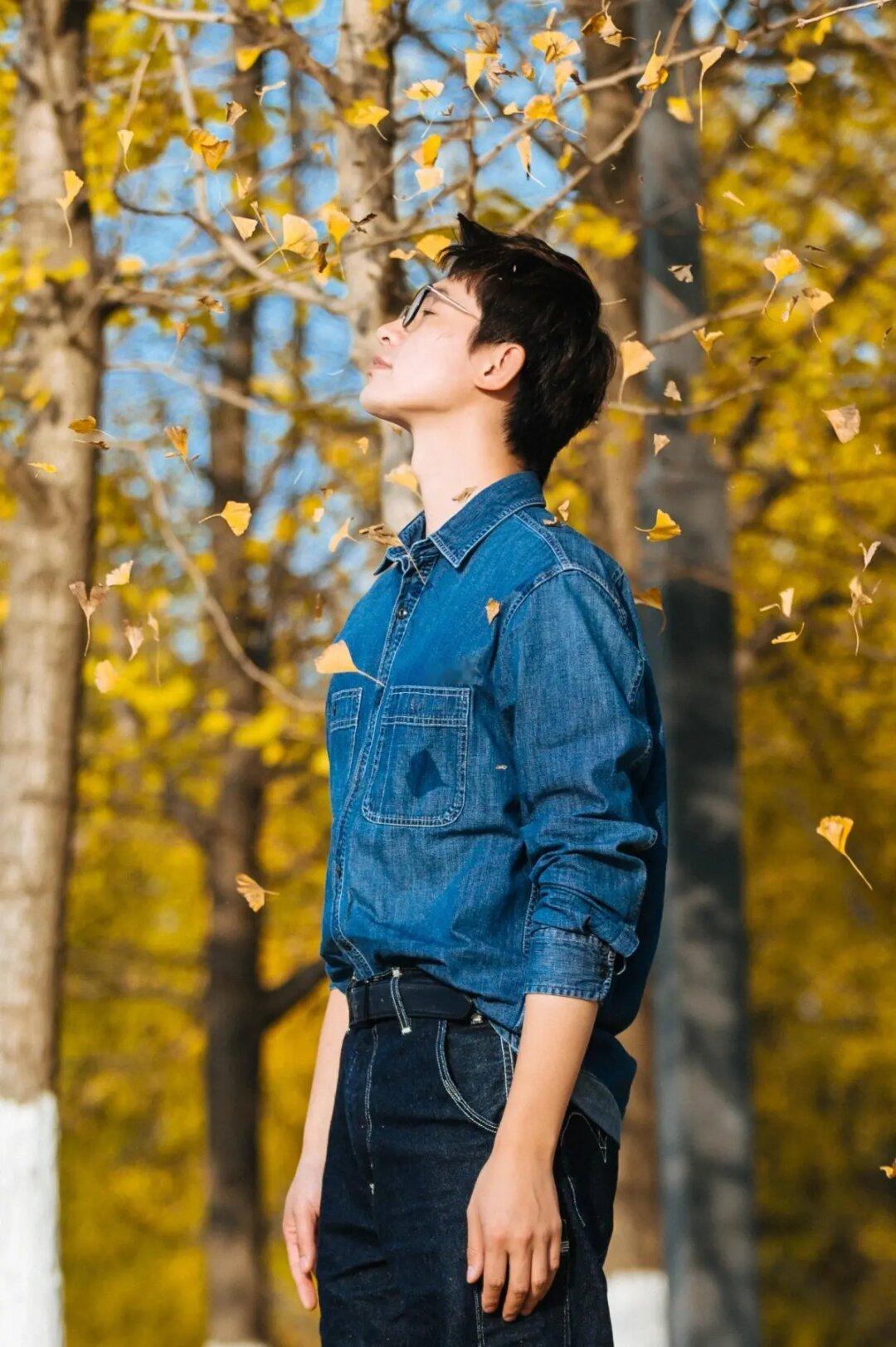 掉落的银杏成了我的❤网红银杏大道拍摄攻略